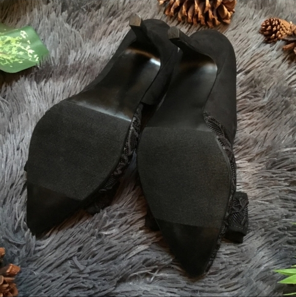 Chinese Laundry - Picture 4 of 6